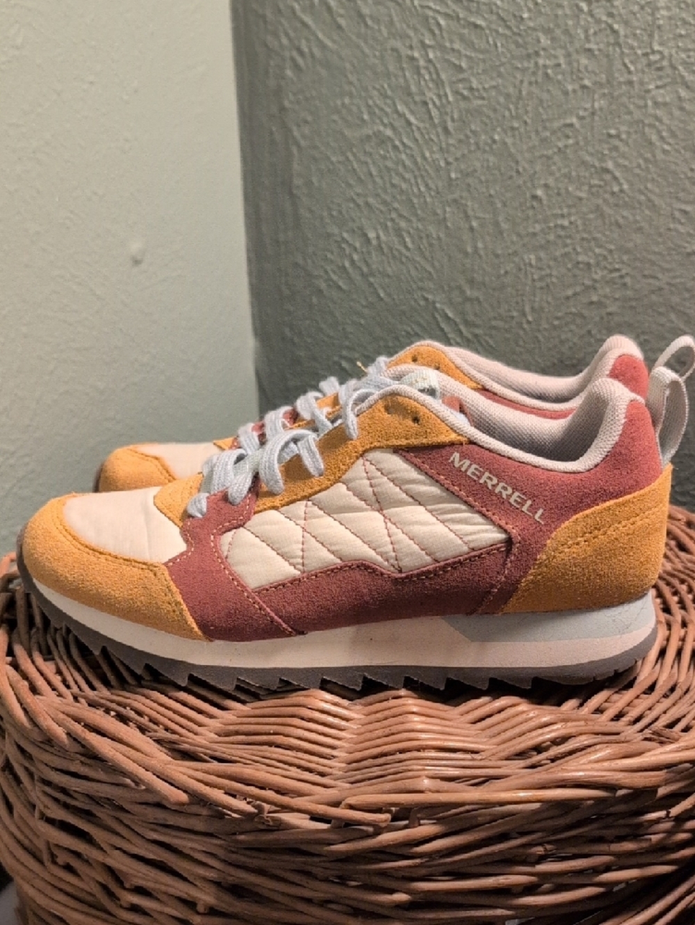 Merrell Women's Cream and Brown Low-Top Performance Sneaker - Picture 4 of 6